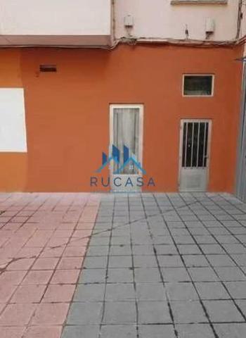 Local en Venta con doble acceso en Torrelavega photo 0