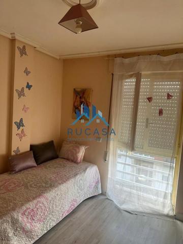Venta de piso en Barreda, Torrelavega photo 0