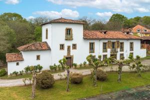 Terrenos Edificables En venta en Campo, Oviedo photo 0
