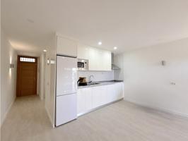 Apartamento en alquiler - Los Cristianos photo 0