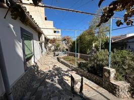 Venta de casa para reformar en zona céntrica del Barrio de Monachil. photo 0