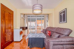 ¡OPORTUNIDAD DE PISO EN ZONA HIPERCOR-GRANADA! photo 0