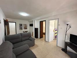 PISO EN VENTA - ¡Tu nuevo hogar en Granada te espera! 🏡✨ photo 0