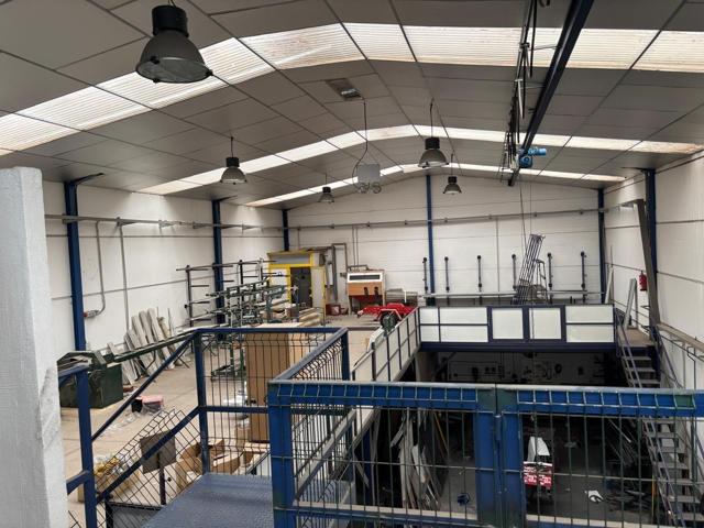 Nave Industrial!!! photo 0
