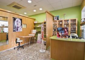 Local comercial acondicionado como centro de estética photo 0