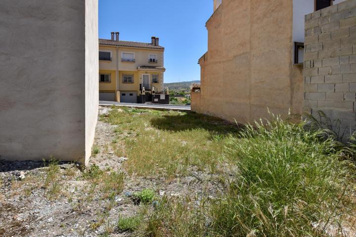 Se vende solar en Calle Córdoba Nº 16, una de las mejores zonas de Padul. photo 0