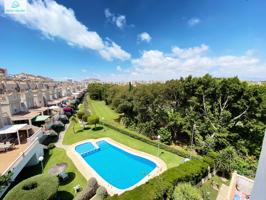 EXCLUSIVO APARTAMENTO EN PRIMERA LÍNEA DEL CAMPO DE GOLF DE ALICANTE photo 0