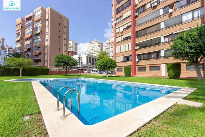 BENIDORM ,SITIO MUY TRANQUILO CON PISCINA Y PARKING IDEAL TURISMO TERMAL photo 0