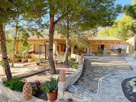 EXTRAORDINARIO CHALET DE MONTAÑA CON VISTAS AL MAR VIVIENDA PARA NOMADAS O TURISMO TERMAL photo 0