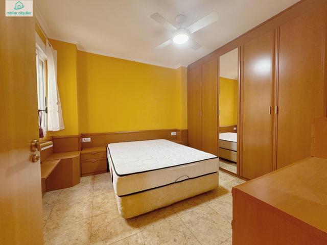 Piso En alquiler en Ensanche, Alcoy - Alcoi photo 0