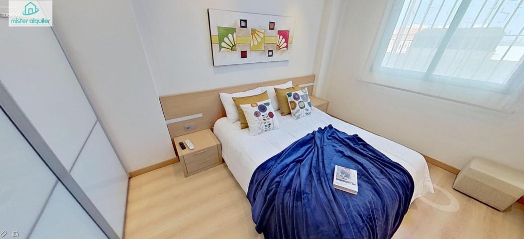 ELEGANTE APARTAMENTO JUNTO AL MAR EN LA URBANIZACIÓN GALLO ROJO, EL CAMPELLO photo 0