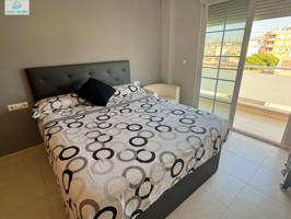 Vivienda luminosa en el corazón de El Campello con piscina, garaje y a 15 minutos de la playa photo 0