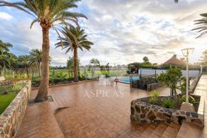Chalet totalmente reformado frente al campo de golf de Maspalomas photo 0