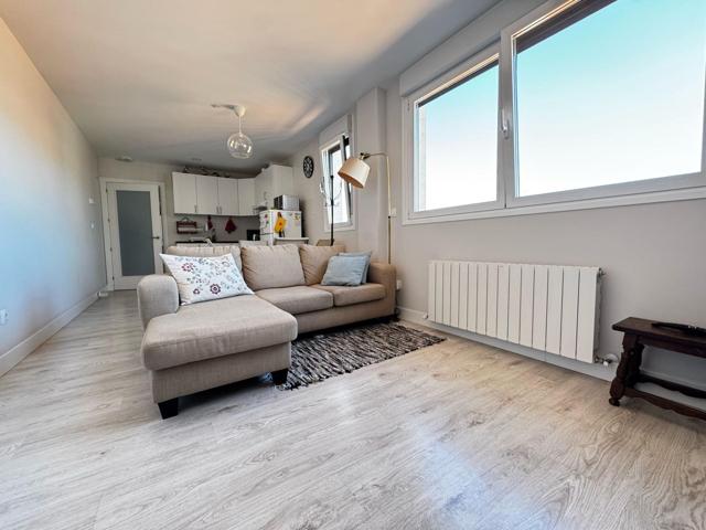 Piso En venta en Zabalburu, Bilbao photo 0