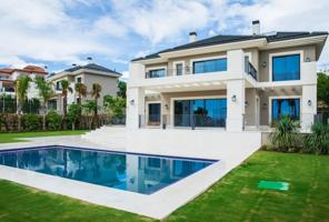 EXCLUSIVA VILLA DE LUJO EN LOS FLAMINGOS GOLF photo 0