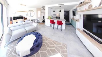 PAREADO MODERNO EN TORREBLANCA DEL SOL– VISTAS 360° Y PISCINA PRIVADA photo 0
