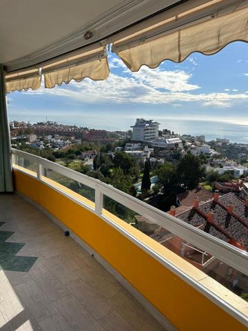 ESPECTACULARES VISTAS FRONTALES AL MAR EN TORREBLANCA photo 0