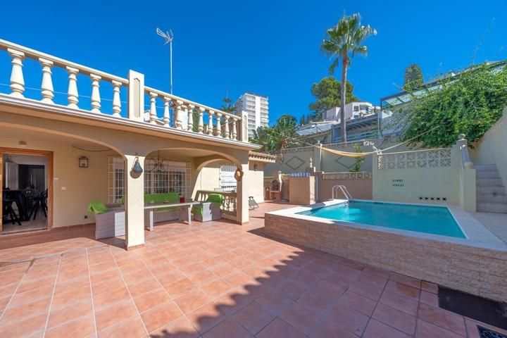 UN HOGAR DE ENSUEÑO CON POTENCIAL COMERCIAL photo 0