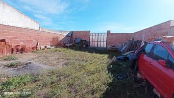 ¡¡ SOLAR URBANO HACIENDO ESQUINA EN LA GRANJUELA, PEÑARROYA-PUEBLONUEVO!! photo 0