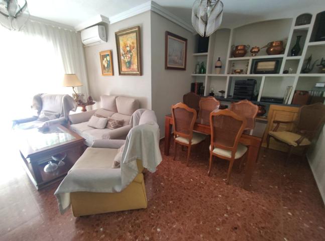 PRECIOSO PISO PARA ENTRAR A VIVIR CON COCHERA EN FIDIANA photo 0