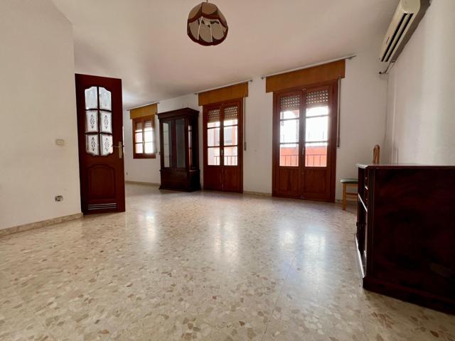 Piso En venta en Andalucia, Villafranca De Cordoba photo 0