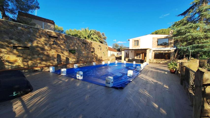 ¡¡ PRECIOSA CASA DE PIEDRA EN UN ENCLAVE IDÍLICO EN PLENA NATURALEZA!! photo 0