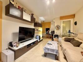 PISO REFORMADO Y LUMINOSO EN PUIG I CADAFALCH photo 0