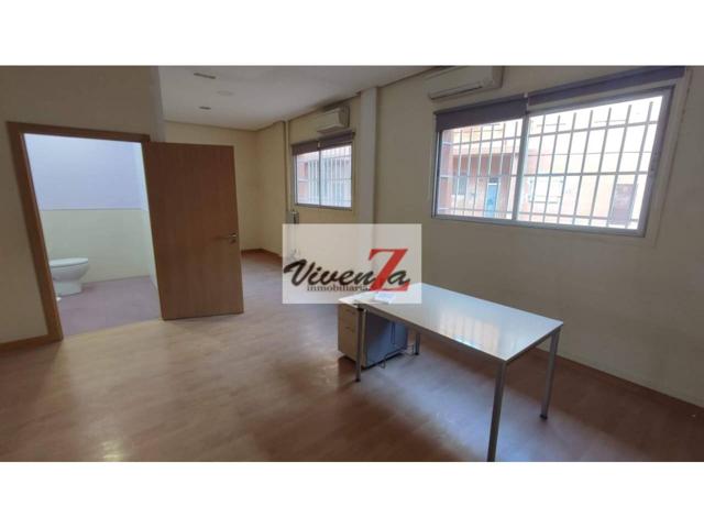 Local en venta en San José Obrero-San Lázaro photo 0