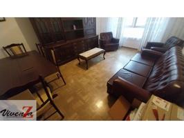 Piso en venta en Los Bloques(49020) photo 0