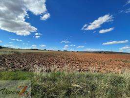 Terreno en venta en Valcabado photo 0