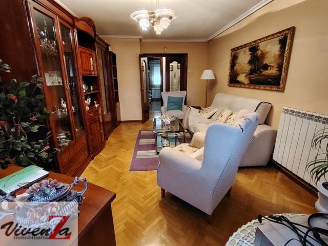 Piso en venta en La Hiniesta-Peña Trevinca-Siglo XXI(49023) photo 0
