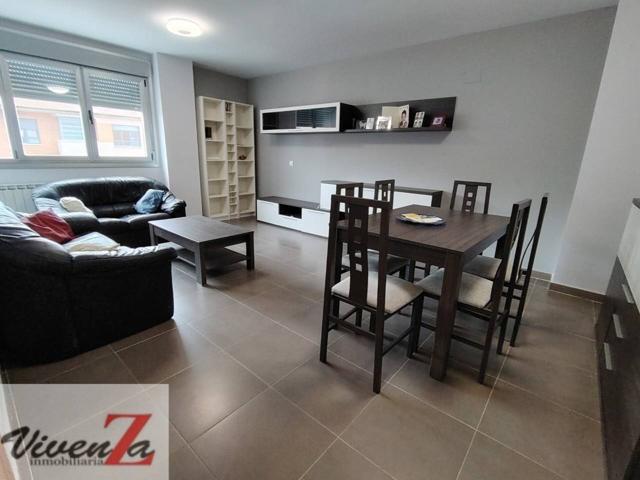 Piso en venta en Ciudad Jardín-Vista Alegre(49022) photo 0