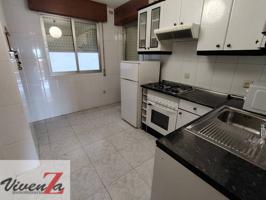 Piso en venta en La Hiniesta-Peña Trevinca-Siglo XXI(49023) photo 0