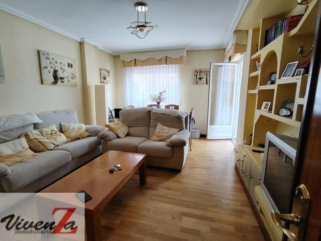 Piso en venta en La Pantoja-Las Viñas(49010) photo 0