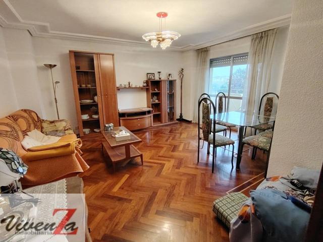 Piso en venta en La Hiniesta-Peña Trevinca-Siglo XXI(49023) photo 0