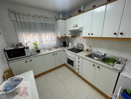 Piso en venta en Los Bloques(49021) photo 0