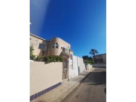 BUNGALOW EN PLANTA BAJA Y ALTA EN LOS NAREJOS . 0 % COMISION DE AGENCIA PARA EL COMPRADOR photo 0