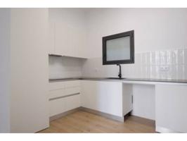 Piso en alquiler en Centre photo 0