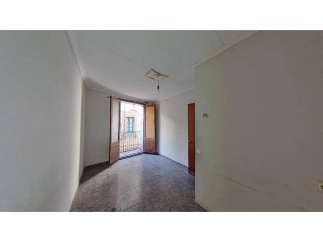 Piso en venta en calle Robador photo 0