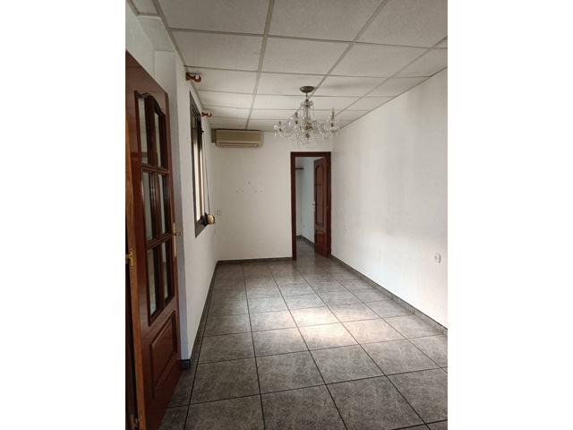 Piso en venta en calle Sant Lluis- Cornellá de Llobregat photo 0