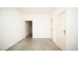 Piso Alquilado en venta en calle Sant Pacia photo 0