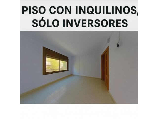 Piso en venta ALQUILER en calle Llinars del Valles photo 0