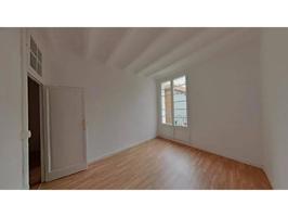 Piso en venta en calle San Paciano photo 0