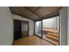 Piso en venta en calle Magalhaes-POBLE SEC photo 0