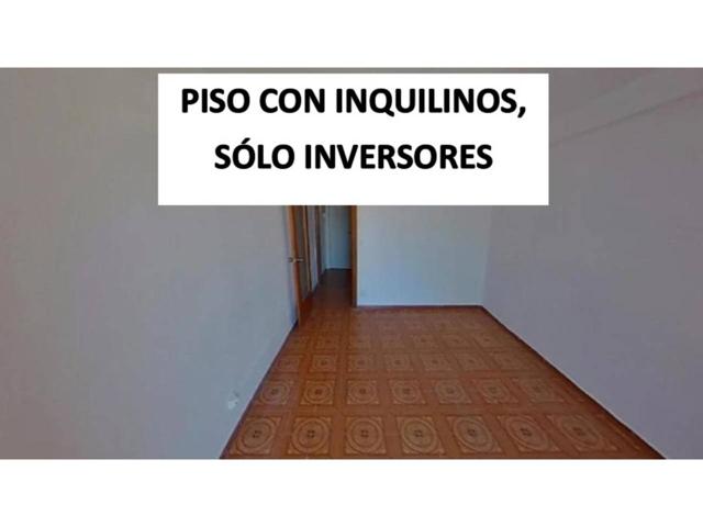 Piso ALQUILADO en venta en calle Autonomia BADALONA photo 0