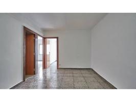 Piso en venta en calle Pins photo 0