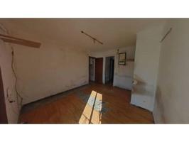 Piso en venta en calle Napols Badalona photo 0