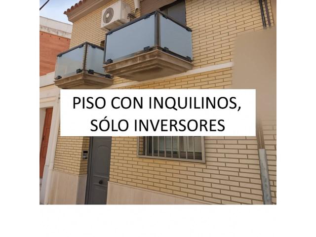Piso alquilado en venta en Centre photo 0