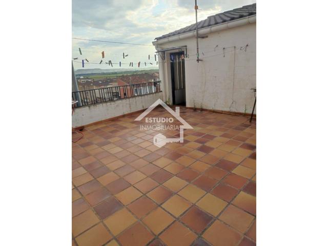 VIVIENDA CON 3 PISOS EN MENDAVIA photo 0