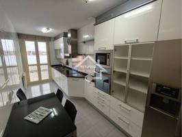 PISO EN ALQUILER EN LODOSA photo 0